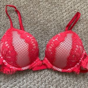 Victoria’s Secret bra